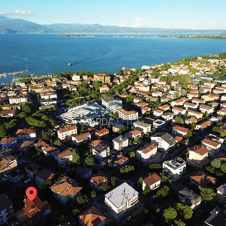 Ares Apartment - Vicino Al Lago Di Garda E Alla Stazione Treno Desenzano del Garda Eksteriør bilde