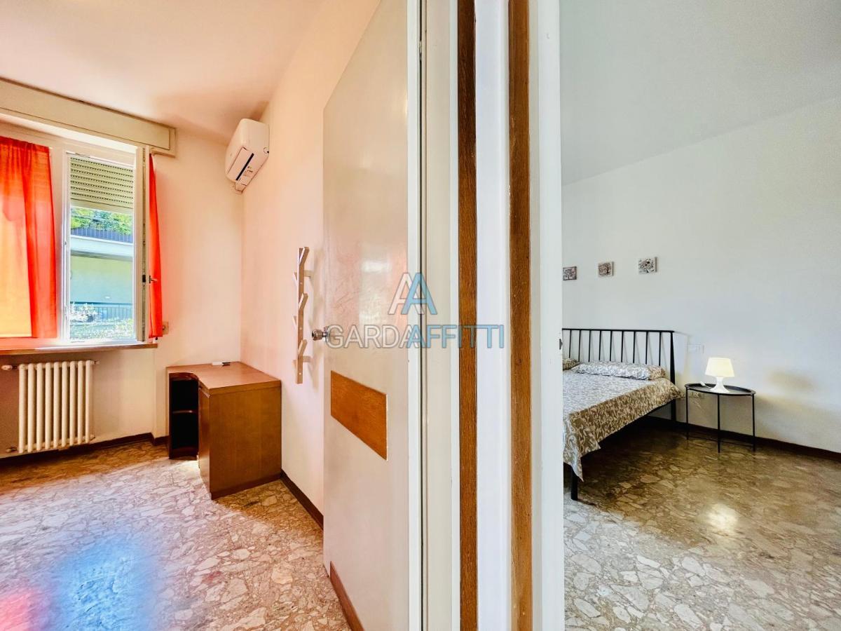 Ares Apartment - Vicino Al Lago Di Garda E Alla Stazione Treno Desenzano del Garda Eksteriør bilde